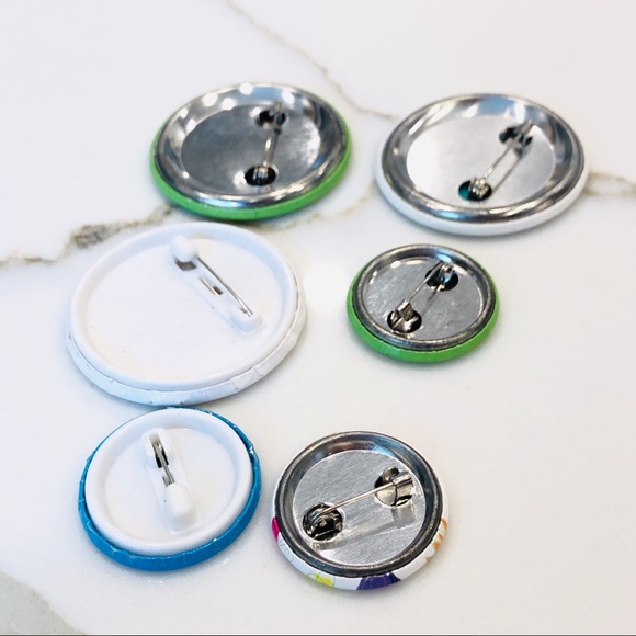 Vtg Environment Pin Bundle - Picture 5 of 6